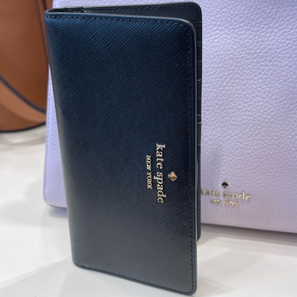 Kate Spade Madison Large Slim Bifold Wallet
Black 
NWT